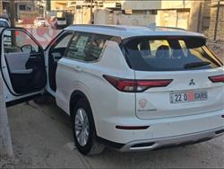 ميتسوبيشي اوتلاندر